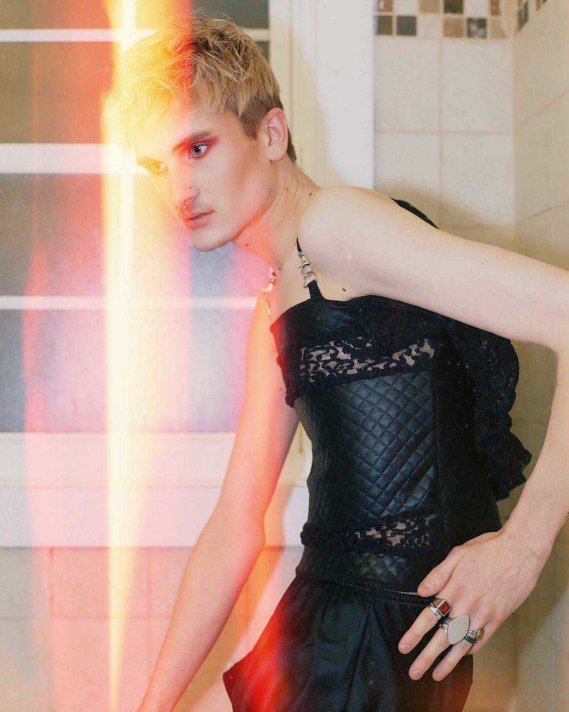 Andy B2